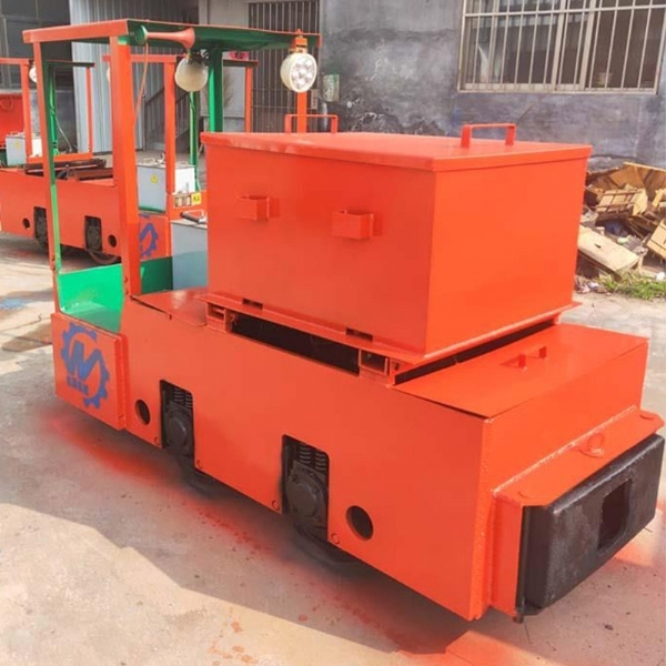 蓄電池電機車技術(shù)創(chuàng)新引領(lǐng)綠色物流新風(fēng)尚